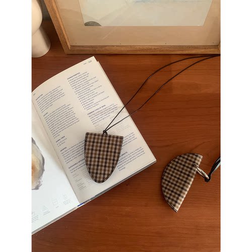 SecondMoon格纹拼牛皮多用途挂脖眼镜夹钥匙扣真皮挂件