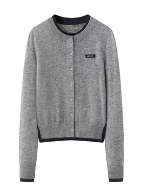 DN高端定制2025新款休闲风圆领假两件针织开衫女宽松百搭显瘦毛衣