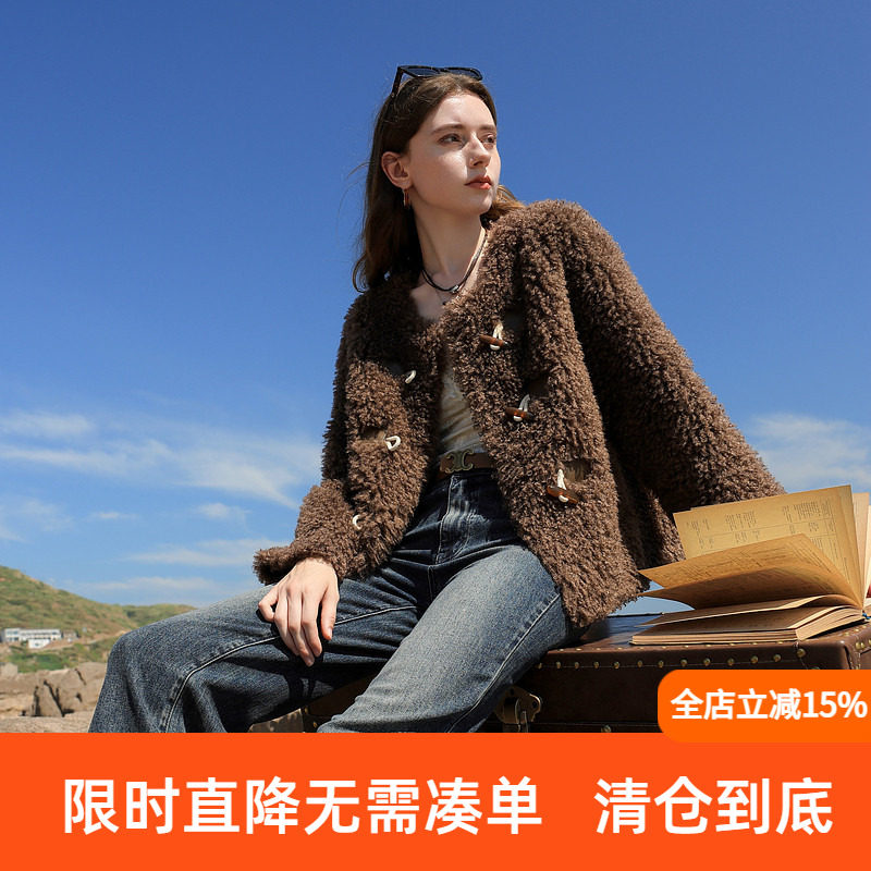 三彩2024冬季新款环保皮草仿泰迪毛外套圆领牛角扣毛绒上衣女M
