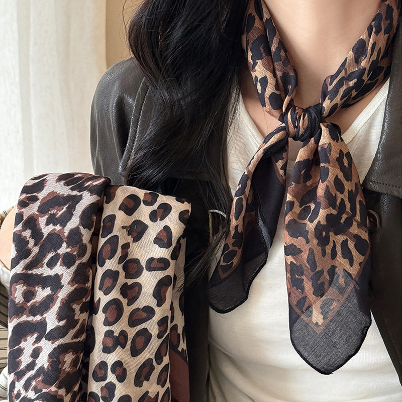 复古咖色豹纹丝巾装饰项链女气质辣妹洋气系脖围巾时髦百搭配饰品,饰品/流行首饰/时尚饰品新,发饰,淘宝优惠券,粉丝福利购,淘宝优惠卷