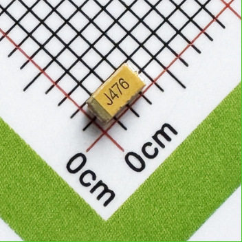 A型贴片钽电容3216（1206）47UF 6.3V CA45-A6R3K476T 一盘2000个