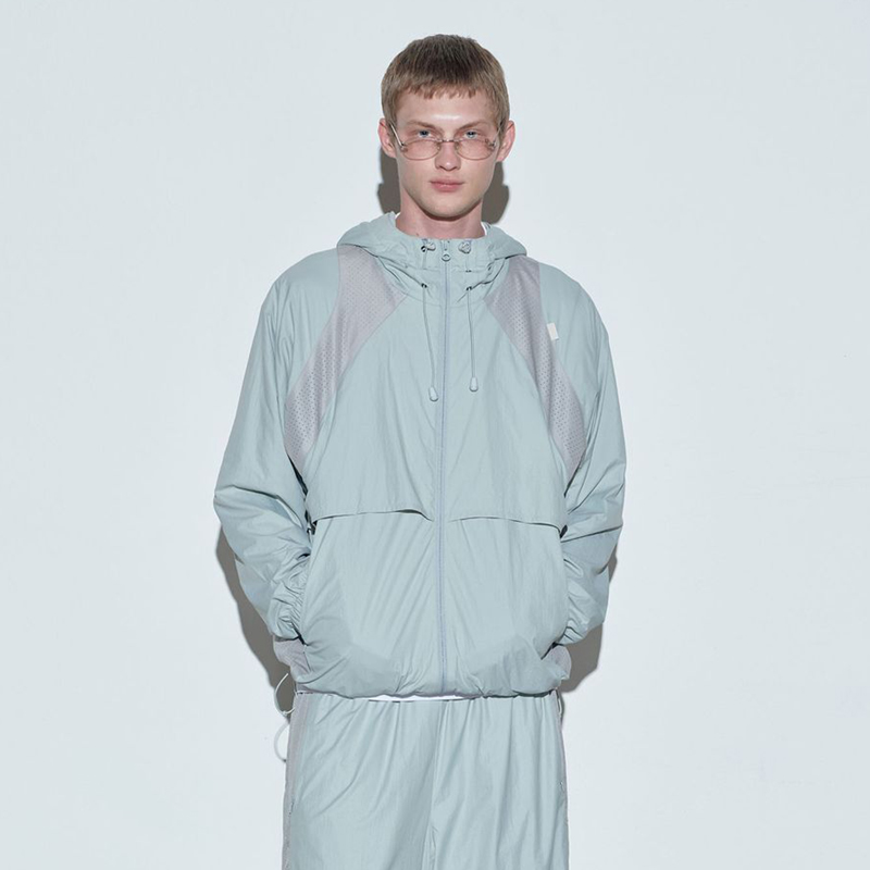 SCULPTOR可折叠连帽防风夹克