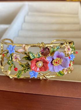 法国珐琅小众设计冬日花园系列珐琅镶钻芍药花朵宽镂空款开口手镯