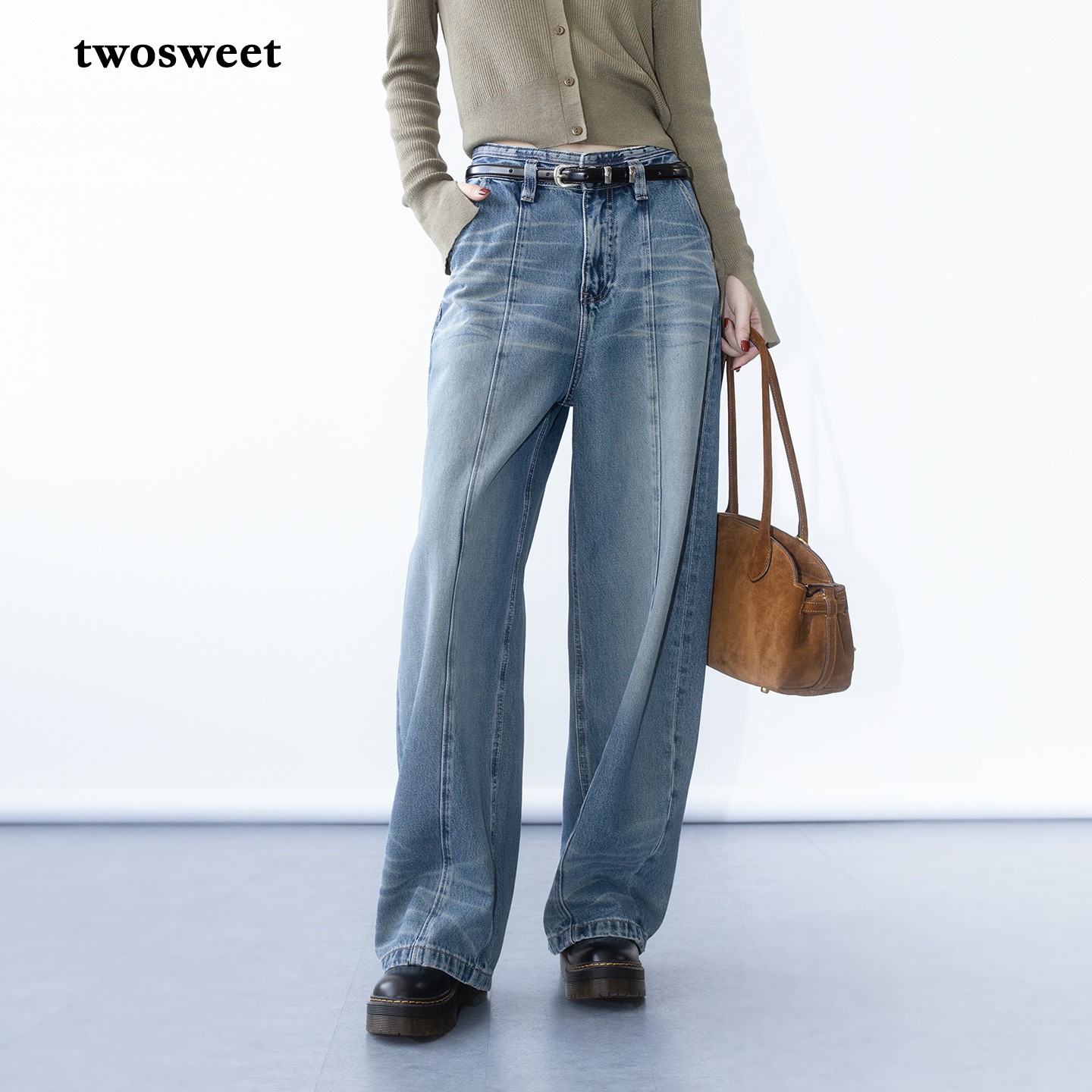 twosweet用心做的弯刀牛仔裤 柔韧骨感做旧宽松镰刀香蕉梨形长裤