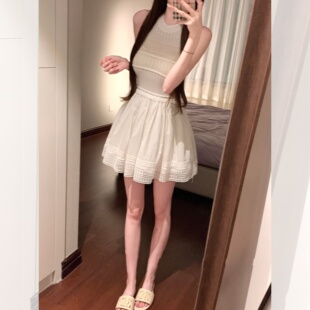 清新甜美少女风无袖连衣裙拼接修身剪裁勾勒曼妙曲线显高显瘦百搭