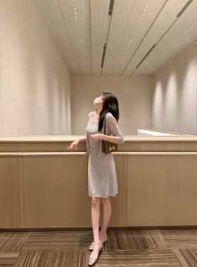 简约通勤高级感三件套修身剪裁勾勒身形气质御姐知性风格舒适百搭