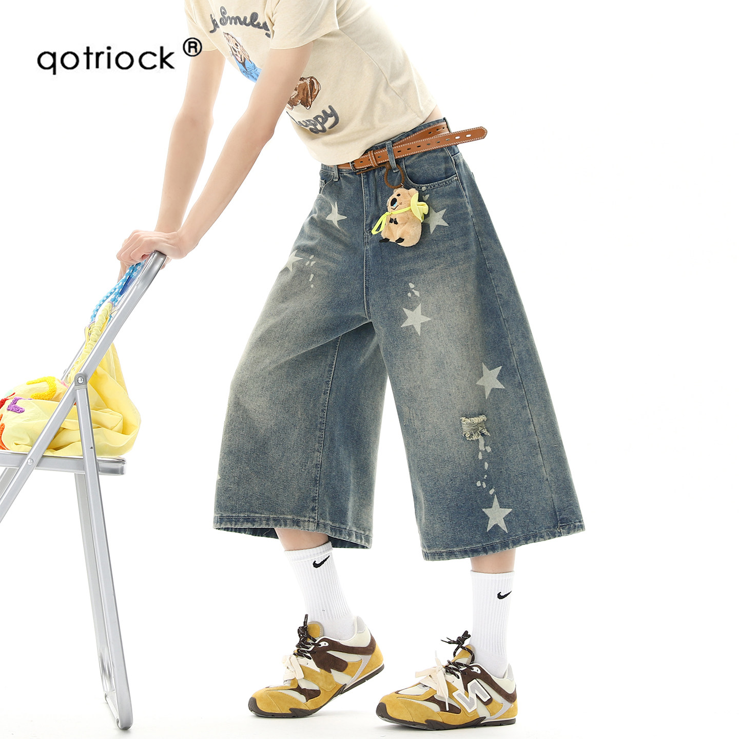 QOTRIOCK复古星星印花牛仔短裤男图片