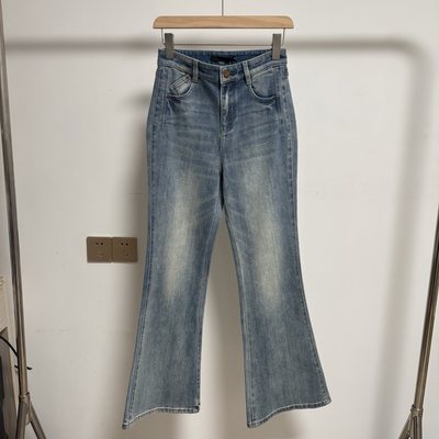 高腰百搭显瘦微喇阔腿牛仔裤女