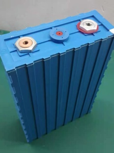 新品中航3.2v180ah磷酸铁锂大单体锂电池三轮车房车汽车储能动力
