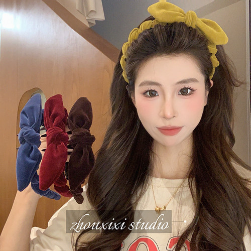 甜美丝绒蝴蝶结齿梳发箍女百搭外出时尚高颅顶发卡头箍头饰早秋款