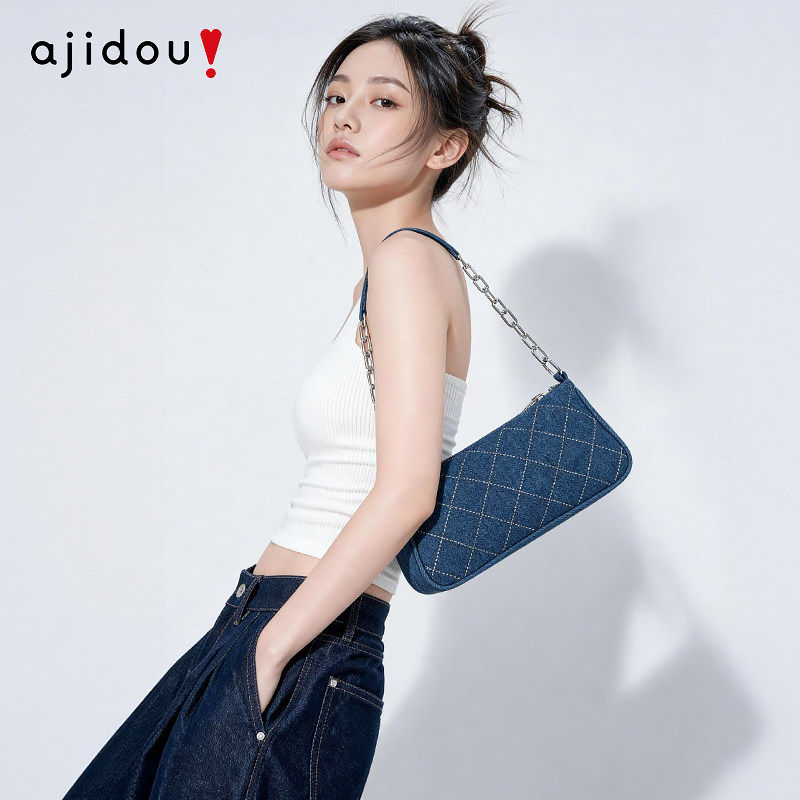 阿吉豆AJIDOU女款斜纹烫钻牛仔包系列单肩包斜挎包通勤休闲菱格包