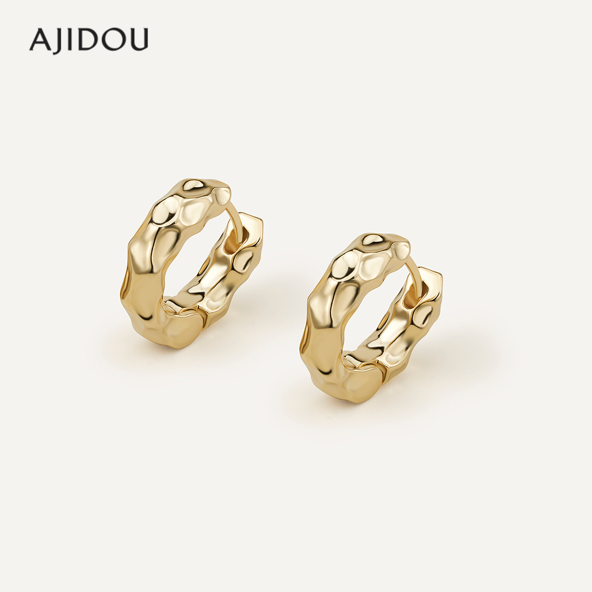 阿吉豆AJIDOU潮酷时尚耳环小众轻奢设计气质高级感金色耳饰品春夏