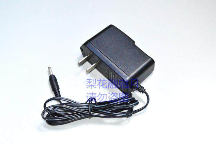 PAIKE 派克 212A（CREE Q5）KD-716  PK-790 强光手电筒 充电器怎么看?