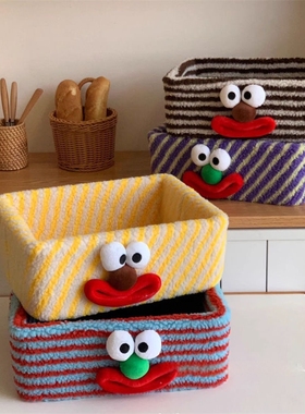 创意小丑收纳盒ins风小红书同款羊羔绒桌面杂物首饰化妆品收纳筐