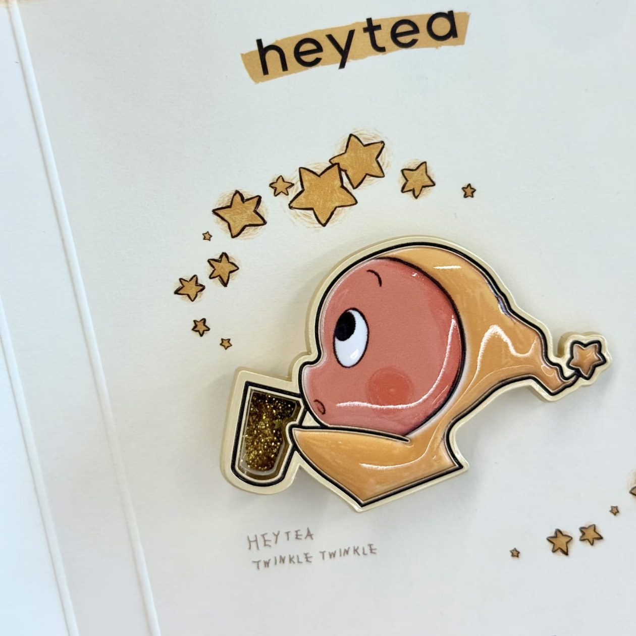 喜茶星星人限定制联名勋章流沙金属磁吸徽章改造冰箱贴纪念送礼