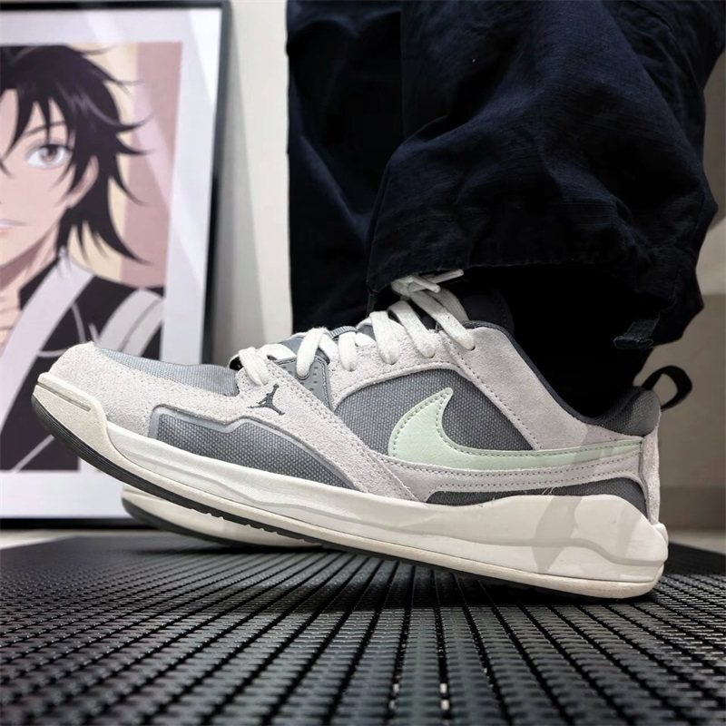 Nike耐克大童男女鞋子2026春季新款JORDAN舒适百搭板鞋HQ0506-003