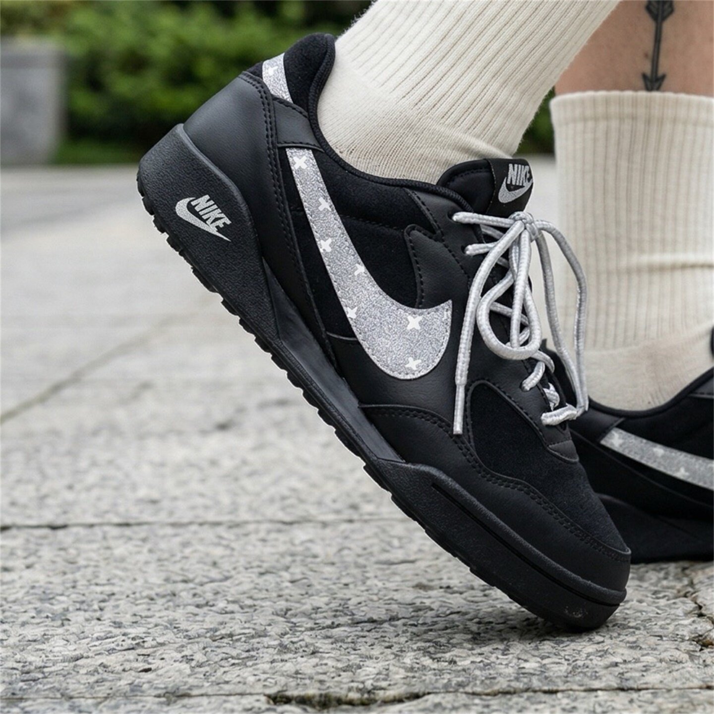 【球鞋定制】Nike耐克 TERRA MANTA 黑银 男款低帮百搭潮流休闲鞋