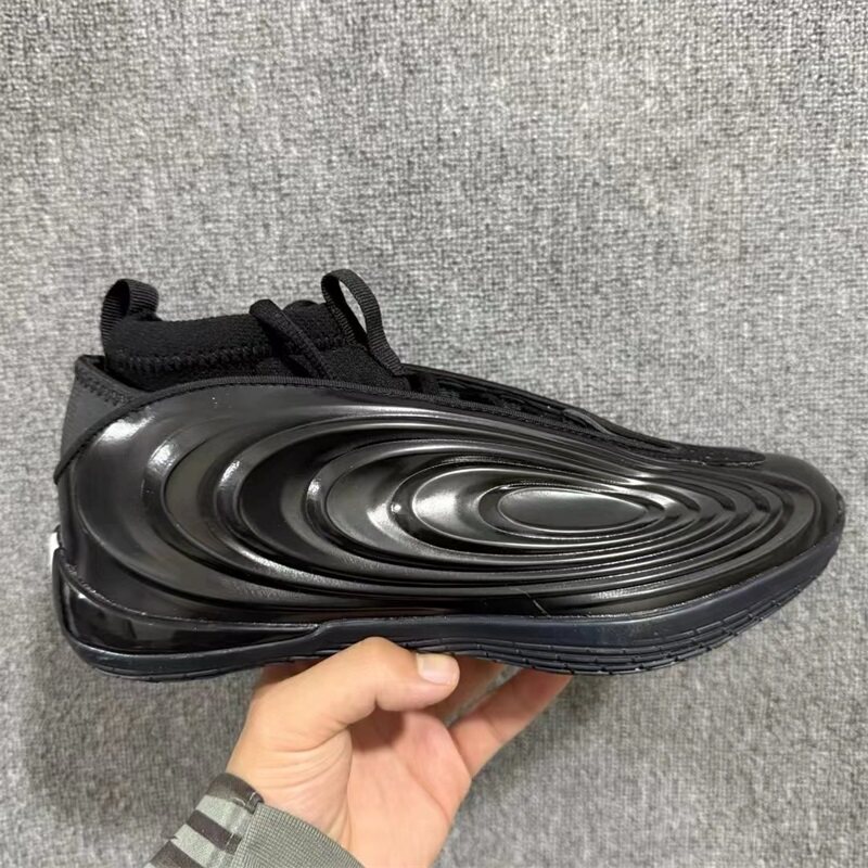Adidas阿迪达斯男鞋子2026春季新款哈登缓震实战训练篮球鞋JR1598