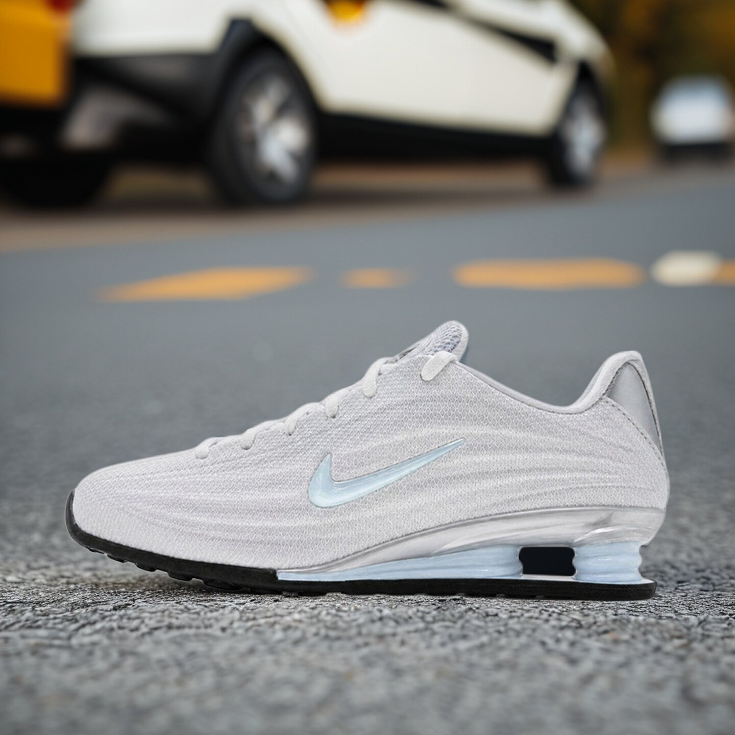 Nike耐克女鞋子2026冬季新款舒适百搭气垫运动休闲跑鞋HQ7540-106