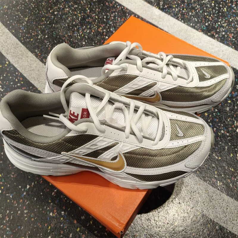 Nike耐克男款鞋子2026春季新款经典舒适软弹运动老爹鞋IQ9788-271