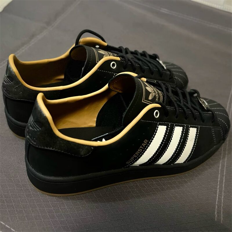 阿迪达斯三叶草男女款鞋子2026春季新款贝壳头百搭潮流板鞋KI6590