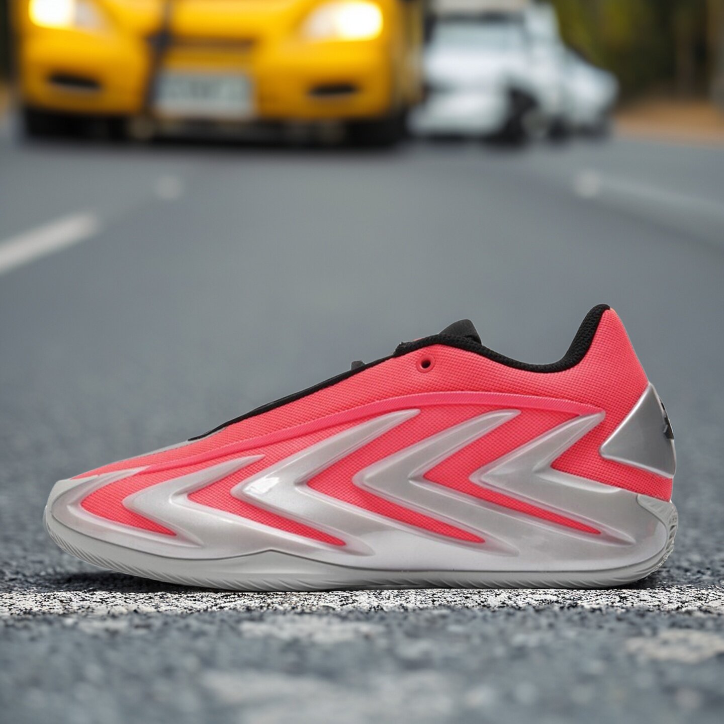 Adidas阿迪达斯男款鞋2026冬季新款防滑耐磨实战训练篮球鞋KJ3021