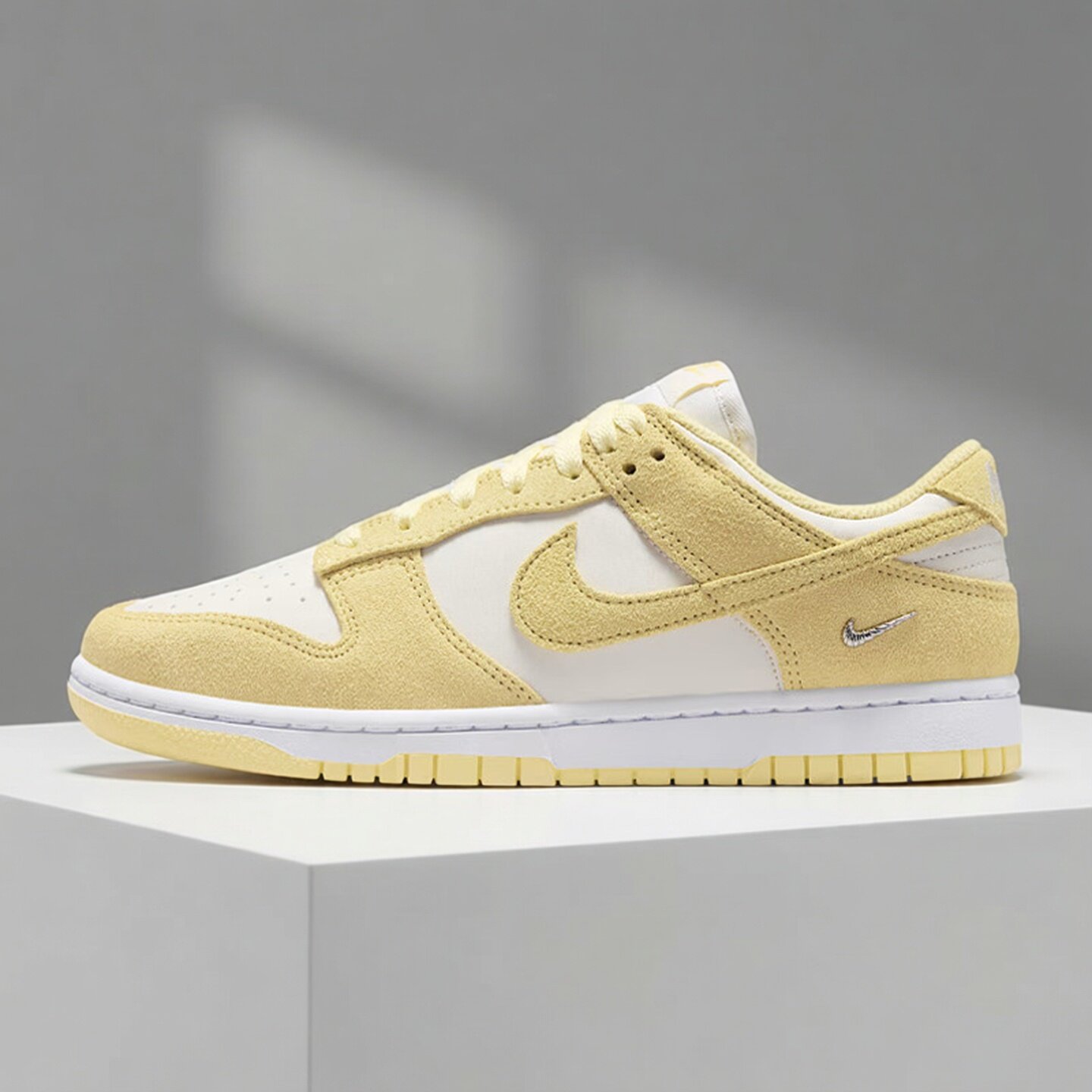 Nike耐克女鞋子2026夏季新款DUNK舒适百搭低帮休闲板鞋IO4244-104