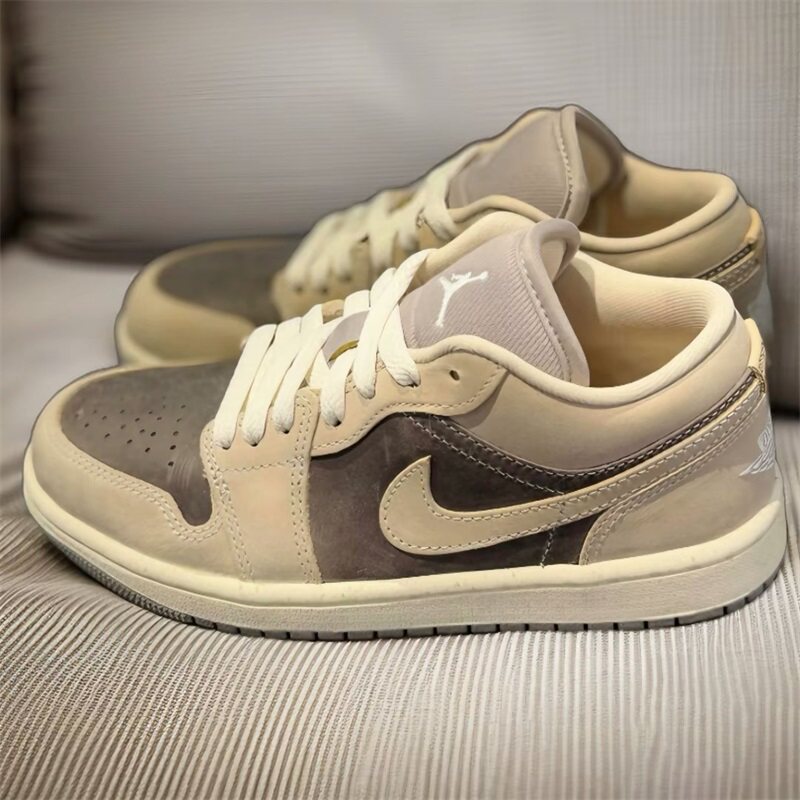 Nike耐克女鞋子2026春季新款AJ JORDAN 1低帮休闲板鞋IB7011-001