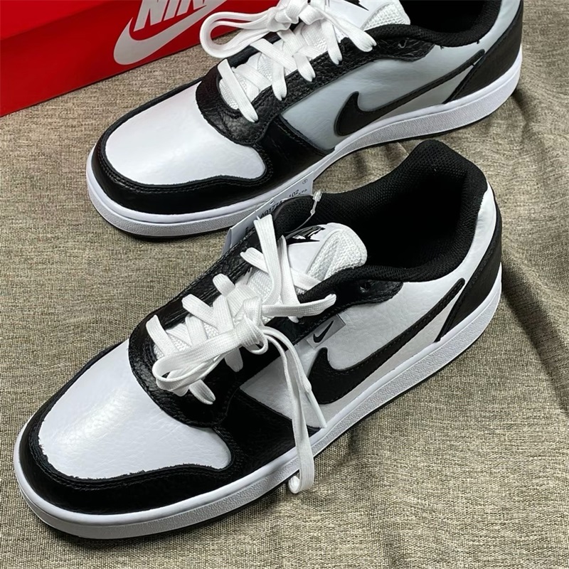 新款低帮耐磨运动休闲耐磨板鞋