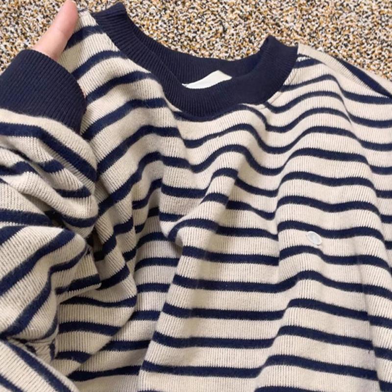 早秋条纹爆款圆领卫衣