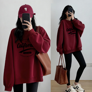加绒卫衣女款2025新款无帽套头宽松慵懒风大码胖mm显瘦红色上衣女