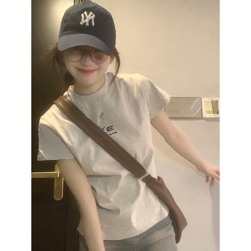 夏季女装正肩美式短袖t恤女