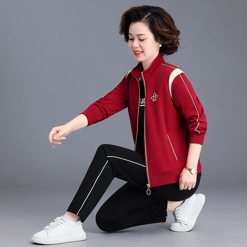 休闲运动服套装妈妈春秋新款洋气中老年女春装外套大码中年人上衣