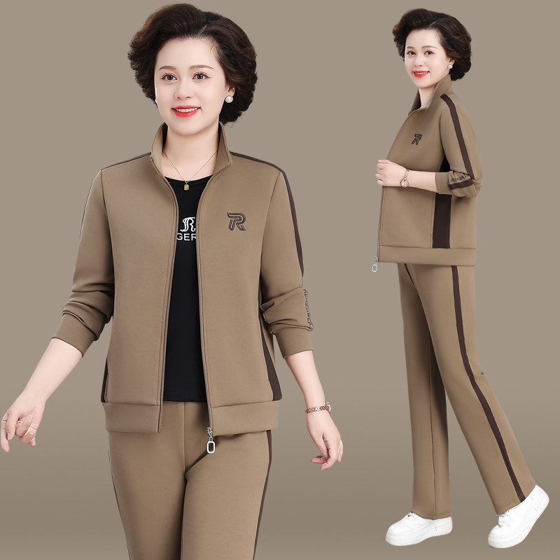 中老年女妈妈春秋装高端新款运动服休闲套装阔太太洋气质三件套棉