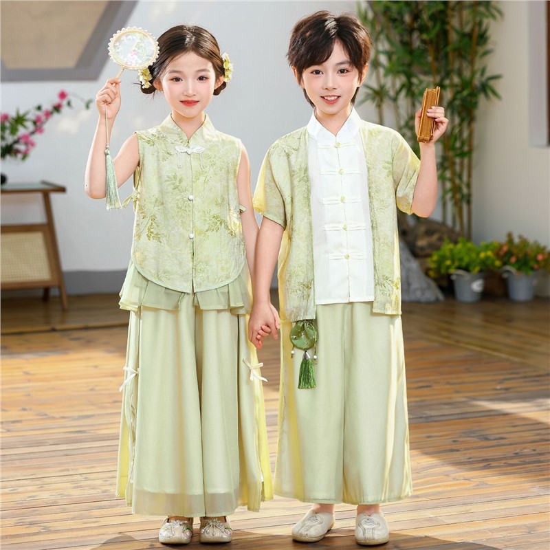 六一儿童新中式墨雨新中式薄款唐装舞台演出服诗歌朗诵表演服套装