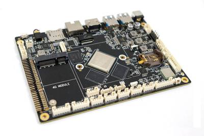 国产麒麟V10RK3399人脸支付新零售收银政务快递柜机器人AI计算