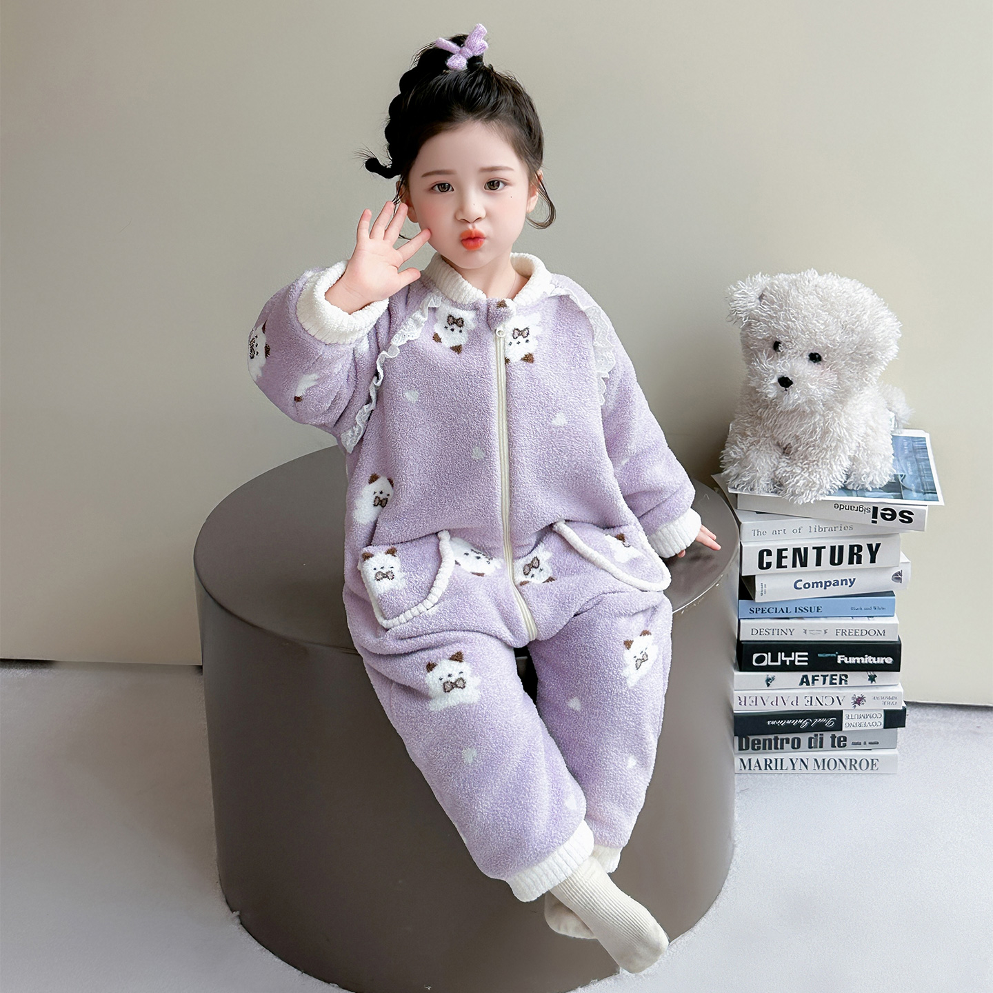 女童睡衣2025新款秋冬保暖女宝宝珊瑚绒家居服双层加绒加厚法兰绒