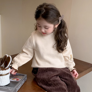 女童毛衣2025新款秋冬女宝宝休闲保暖加厚双袖绣花打底衫款式上衣