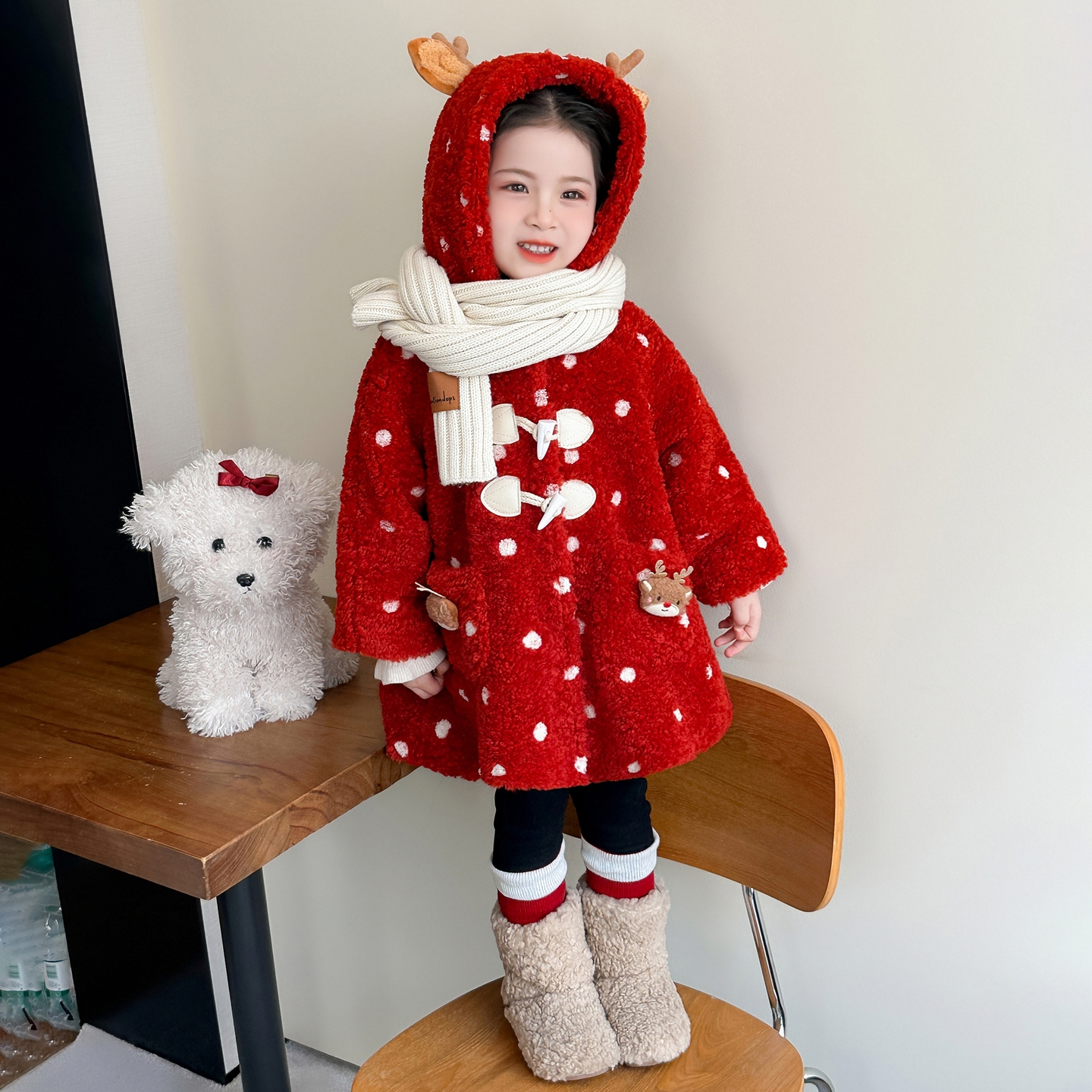 女童外套圣诞羊羔毛加绒冬季连帽波点小鹿装饰中长款洋气毛毛衣款