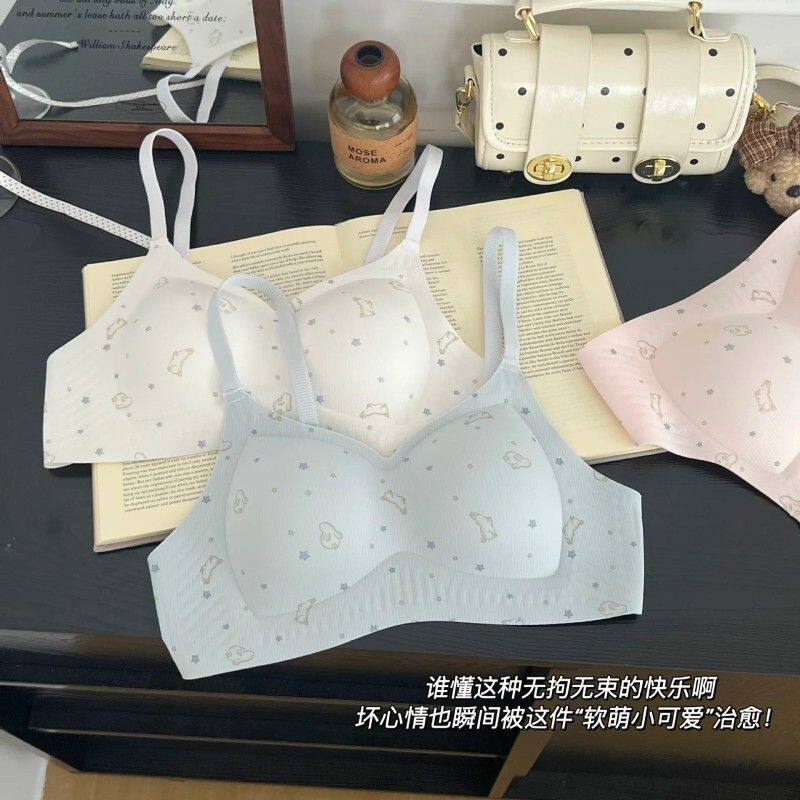 粉底液日系软萌卡通小熊印花小胸聚拢无痕细肩带美背文胸薄款内衣