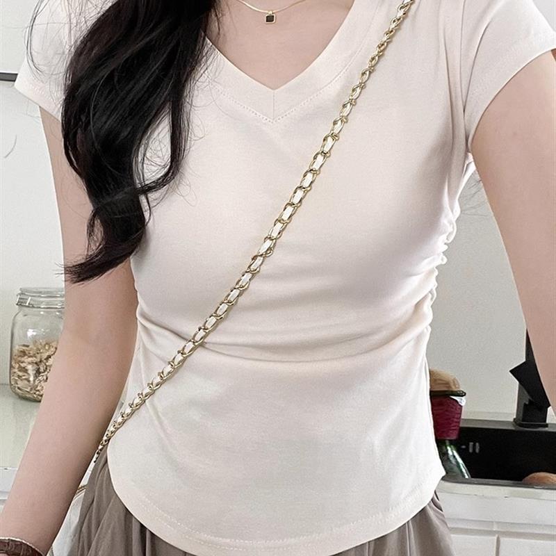 短袖t恤女2025新款夏季正肩设计感小众超好看独特漂亮掐腰v领上衣