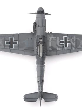 二战Bf109战斗机1:48深灰偏黑4D拼装军事模型儿童科教培训玩具