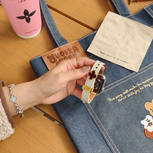 S11四叶草真皮女高级感手表带