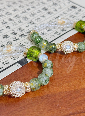 Luna Valley｜听泉茉莉 原创设计琉璃珠锆石巴洛克显白绿色手链