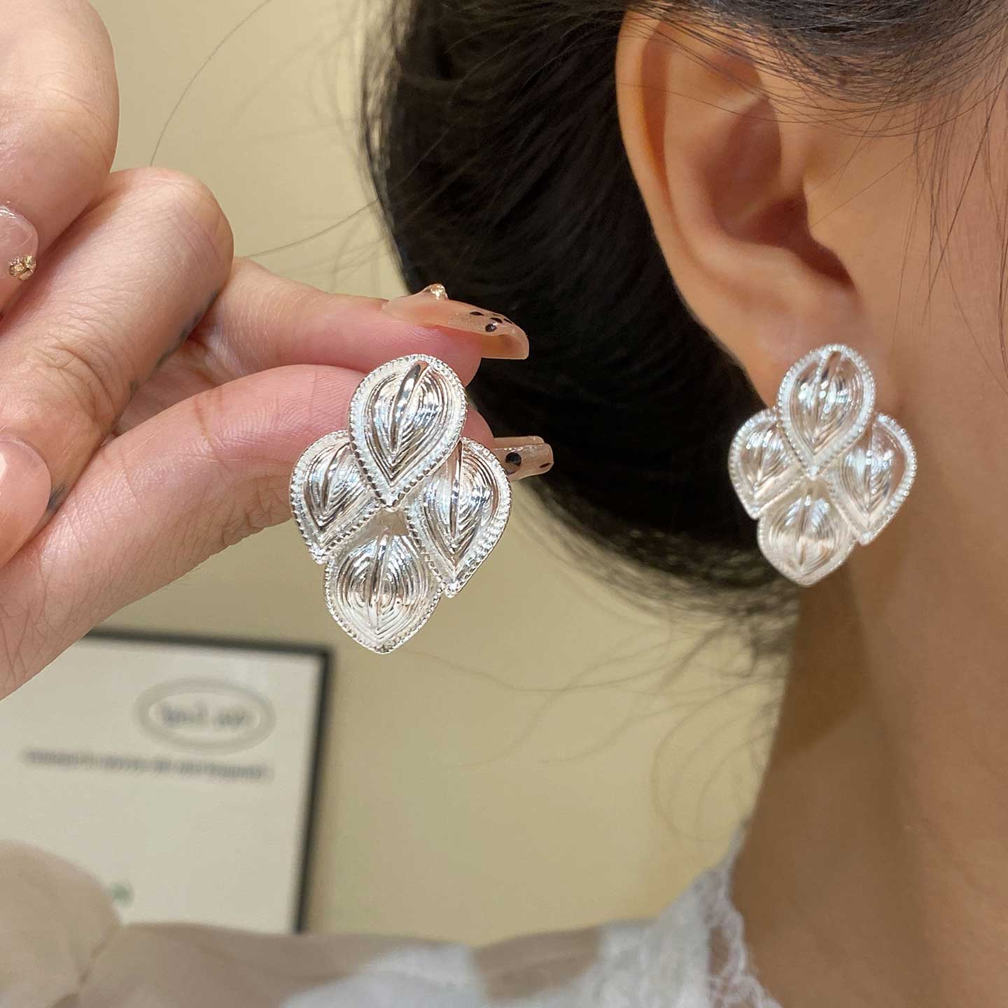 欧美复古金属风树叶耳钉