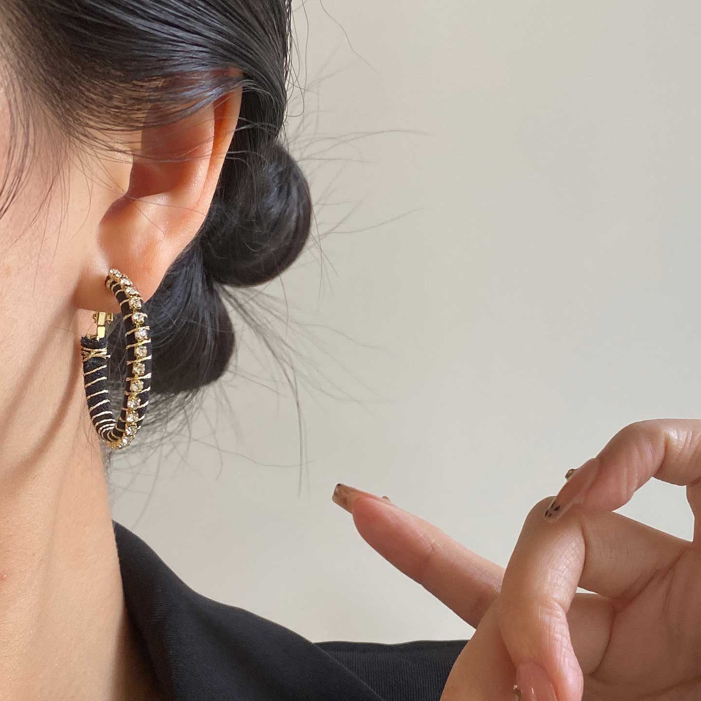 秋冬新款缠绕耳圈女复古港风