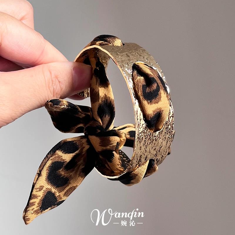 豹纹丝巾手镯轻奢百搭独特高级感