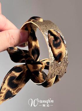 豹纹丝巾手镯轻奢百搭独特高级感