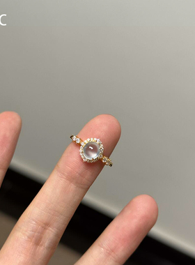 仿冰透白月光玉髓蛋面戒指女小众