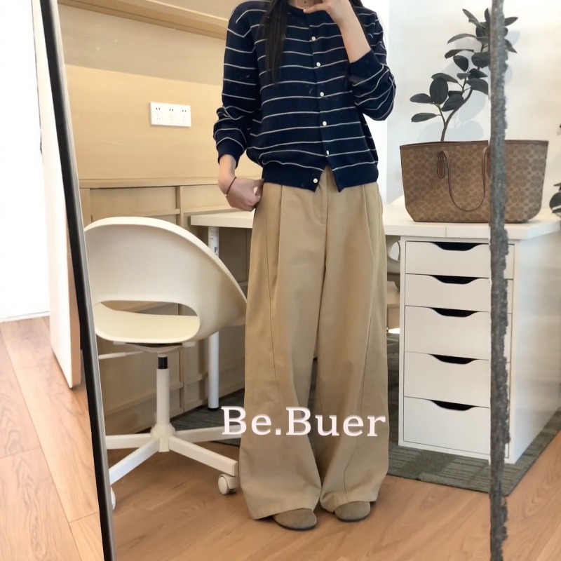 韩系简约线条设计感针织开衫女